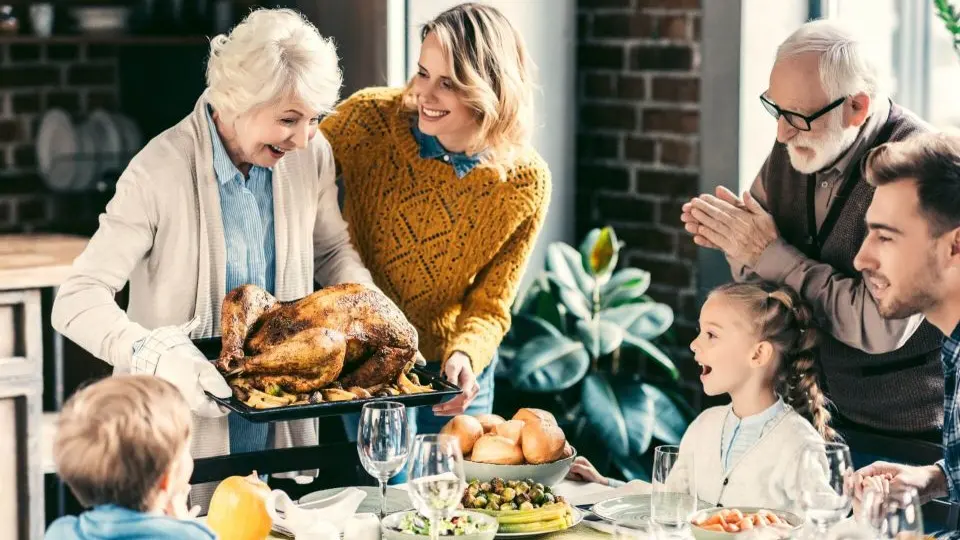 This Thanksgiving Day make an impact with these 5 gift suggestions!